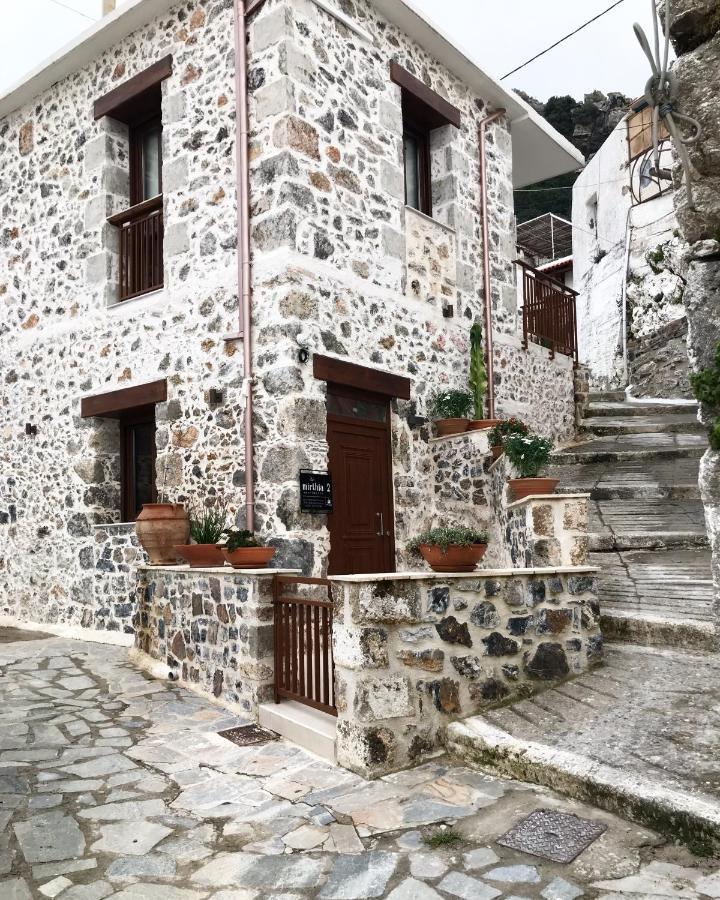 Appartement Mirthia *